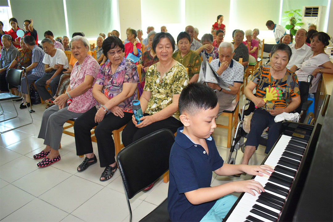 探訪深圳市福田區(qū)福利中心長者